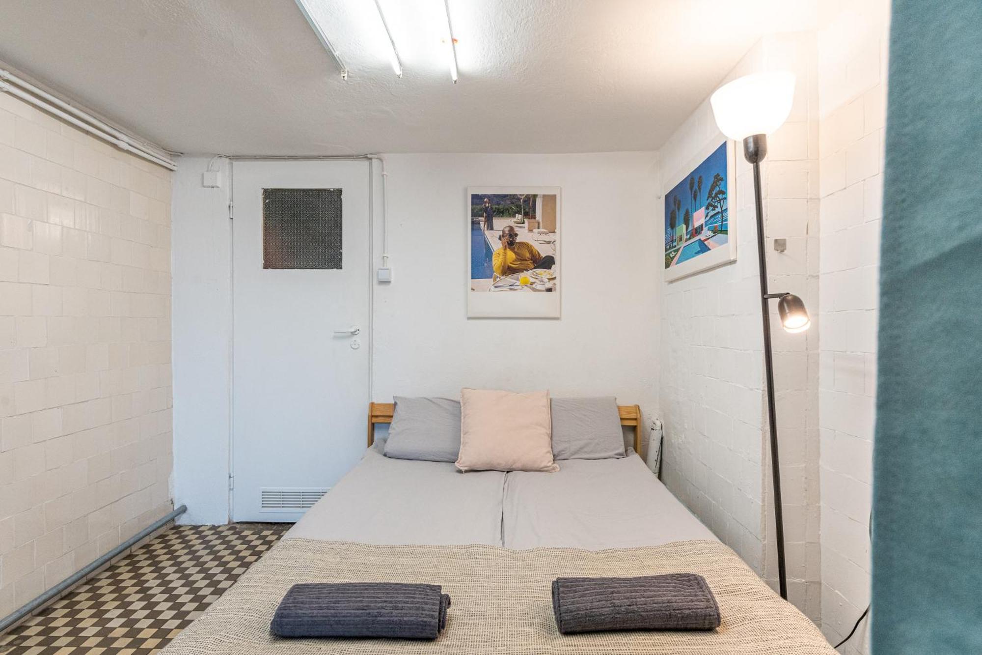 Real Loft In Center - 1gbit Wifi, Netflix, And Coffee